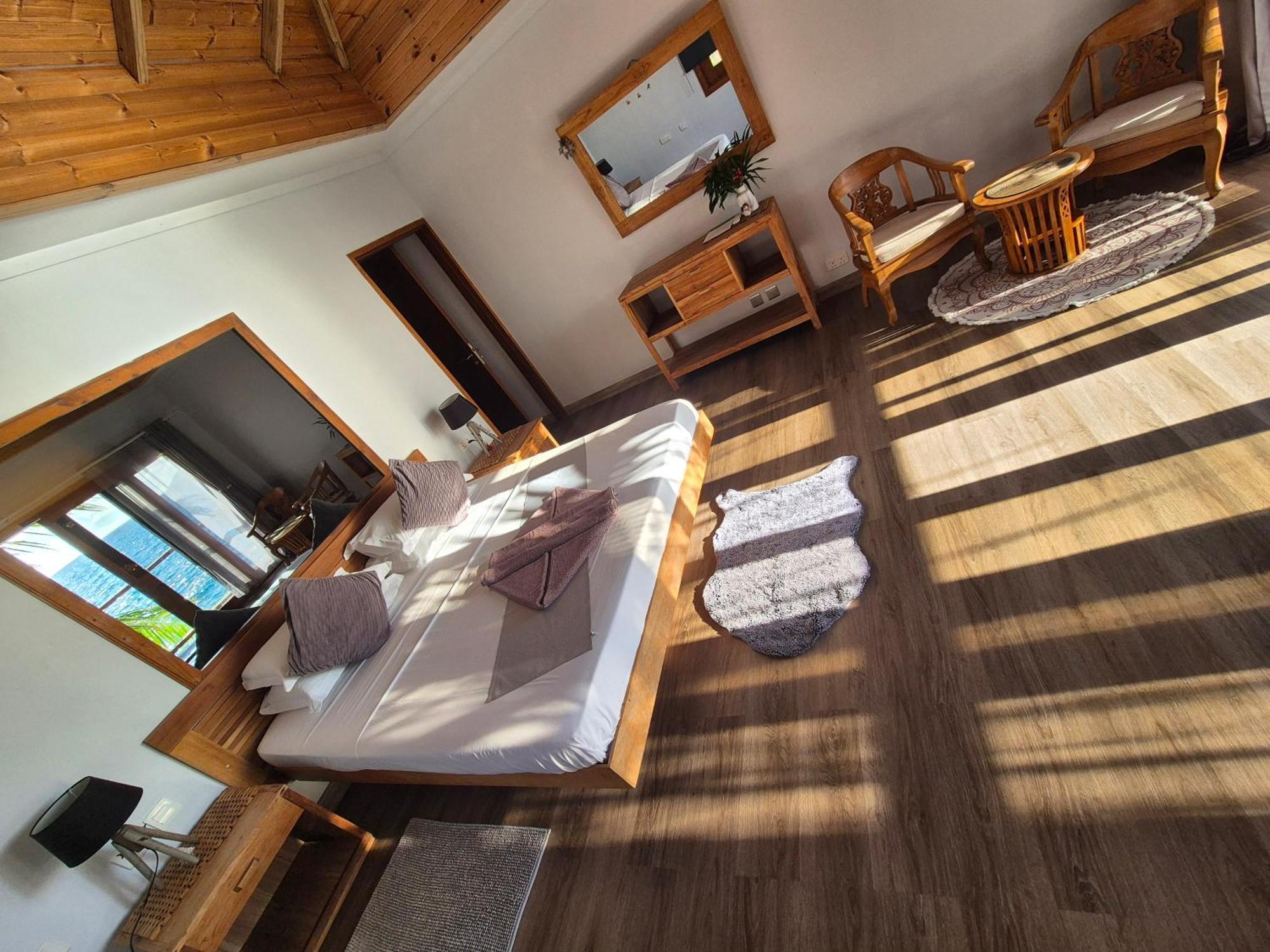 Villa Marquise & Infinity Glacis (Mahe)